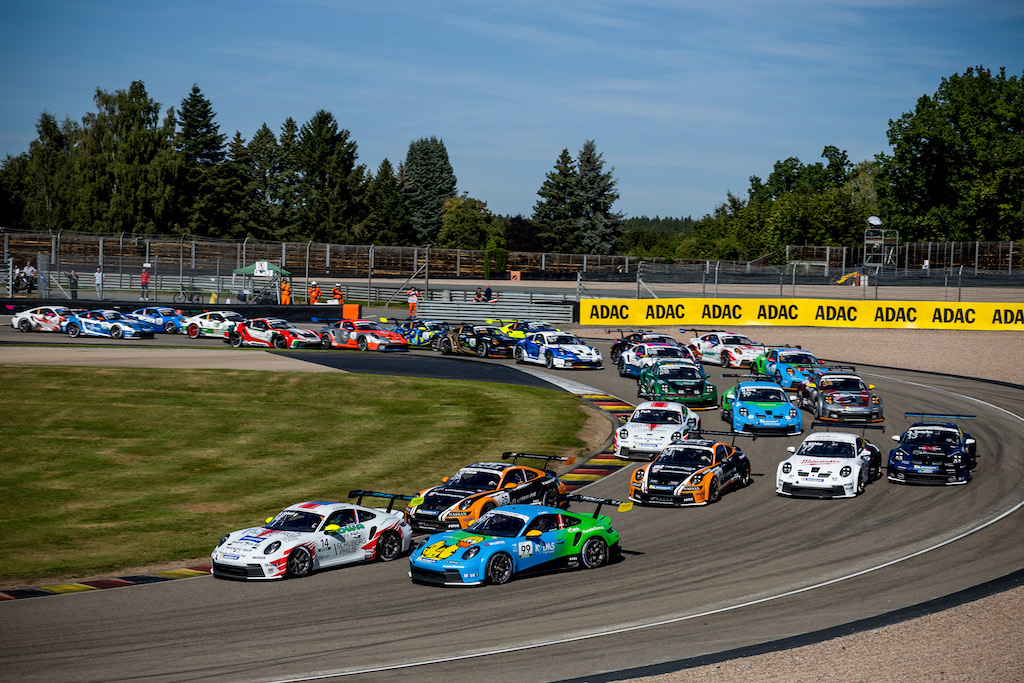 Bastian Buus sejrede igen – og kom tættere på toppen
(Foto: Porsche Motorsport)